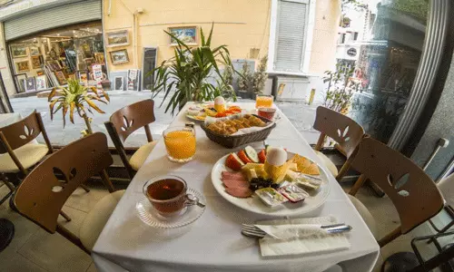 هتل آسمالی پرا (مروانو) استانبول